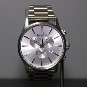 Nixon All Silver Sentry Chrono Watch MINT